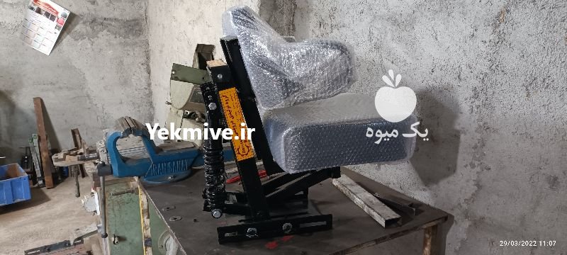 صندلی دست ساز تراکتور در کلاله در گروه خرید فروش لوازم یدکی و تجهیزات در یکمیوه -عکس2