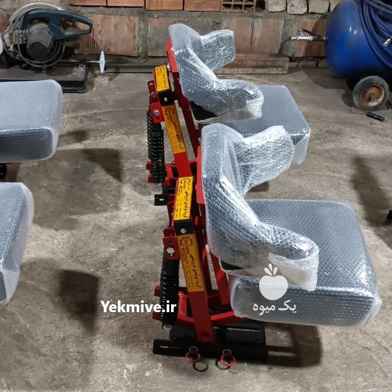 صندلی دست ساز تراکتور در کلاله در گروه خرید فروش لوازم یدکی و تجهیزات در یکمیوه -عکس3
