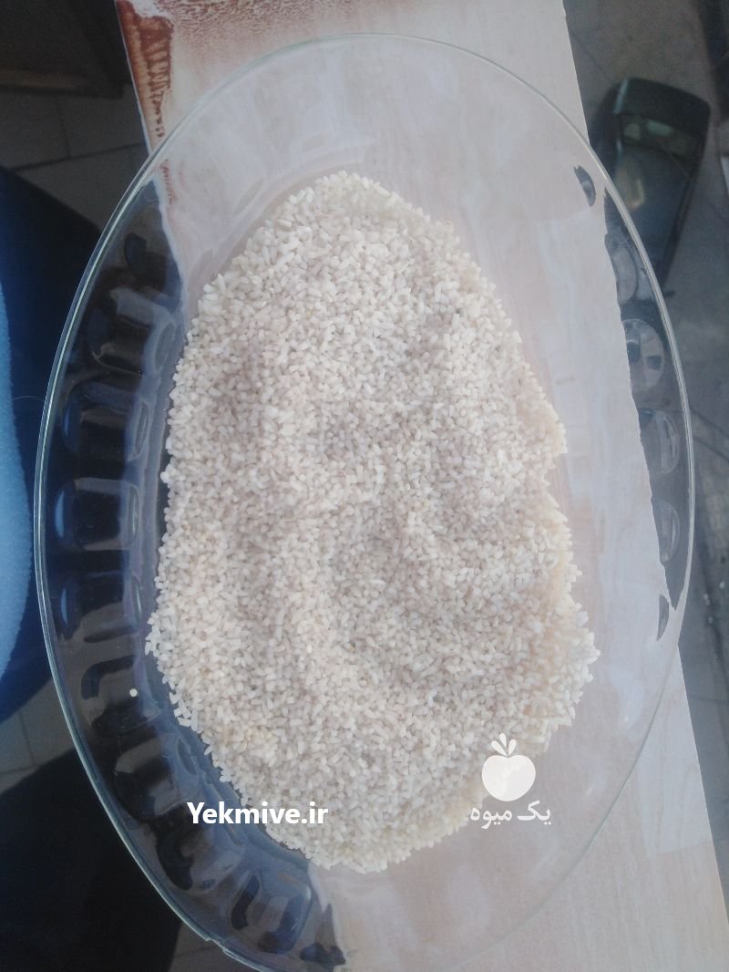 برنج نیم دانه طارم در کلات در گروه خرید فروش عمده برنج - نیم دانه عنبر بو هاشمی کاظمی هندی پاکستانی در یکمیوه -عکس1
