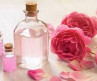 فروش گلاب درجه 1 ارگانیک در آبیک در گروه انواع عرقیجات - گیاهی تصفیه فروش در یکمیوه