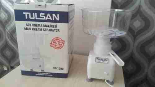 فروش چرخ شیر دستی و رب گیر گوجه خانگی وصنعتی در آذربایجان غربی در گروه خرید فروش ابزار ها و تجهیزات کشاورزی - دستی برقی ماشینی بیل کلنگ در یکمیوه -عکس1