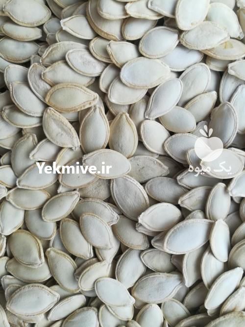 فروش انواع تخمه خام و شورشده در تهران در گروه خرید فروش عمده آفتابگردان - تخمه خوی دیم گل در یکمیوه -عکس1