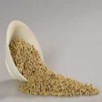 فروش دان مرغ و سایر طیور - طیور - طیور در تهران در گروه مرغ و خروس و بوقلمون و اردک قو قاز در یکمیوه