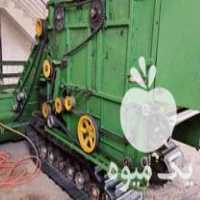 فروش یک دستگاه کمباین چری در آزادشهر در گروه خرید فروش ماشین آلات کشاورزی - تراکتور تیلر کمباین مدرن در یکمیوه