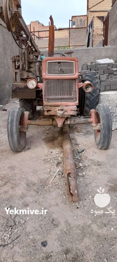حفاری چاه آب با دستگاه و فروش دستگاه در تهران در گروه خرید فروش ماشین آلات کشاورزی - تراکتور تیلر کمباین مدرن در یکمیوه