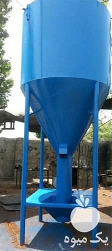 قیمت خرید ویژه دستگاه میکسر مرغداری ارسال به سراسر کشور در گروه خرید فروش ابزار ها و تجهیزات کشاورزی - دستی برقی ماشینی بیل کلنگ در یکمیوه -عکس1
