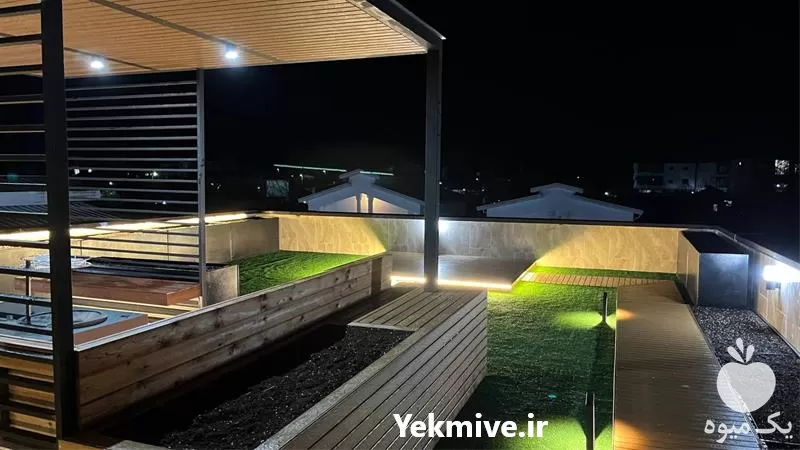 مجری روف گاردن در گروه سازنده در یکمیوه -عکس1