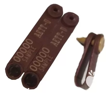 فروش پلاک گوش دام در گروه تجهیزات دامداری در یکمیوه -عکس1