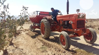 کودریز باغی مهرگان ماشین در کرج در گروه خرید و فروش دستگاه کودپاش در یکمیوه -عکس3