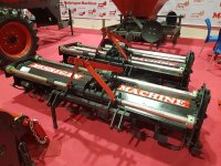 کودریز باغی مهرگان ماشین در تهران در گروه خرید و فروش دستگاه کودپاش در یکمیوه