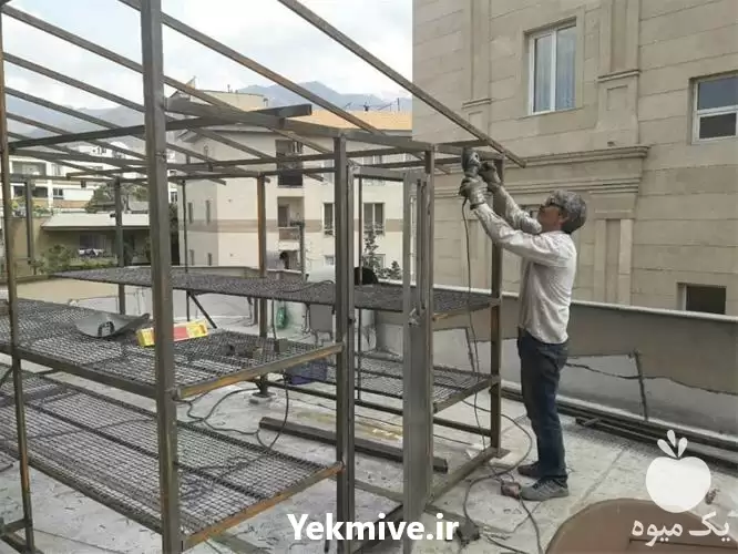 جوشکاری درب پنجره نصب سازه گلخانه در تهران در گروه سازنده در یکمیوه -عکس1