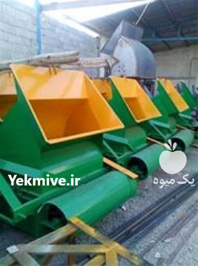 علوفه کوب پشت تراکتوری در آذرشهر در گروه خرید و فروش ماشین آلات کشاورزی در یکمیوه -عکس1