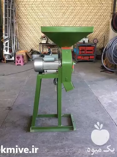 فروش آسیاب پشت تراکتوری نیم تنی در قم در گروه خرید و فروش دستگاه آسیاب در یکمیوه -عکس1