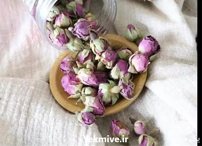 فروش عمده غنچه گل محمدی معطر در سمنان در گروه خرید و فروش گیاهان دارویی در یکمیوه -عکس1