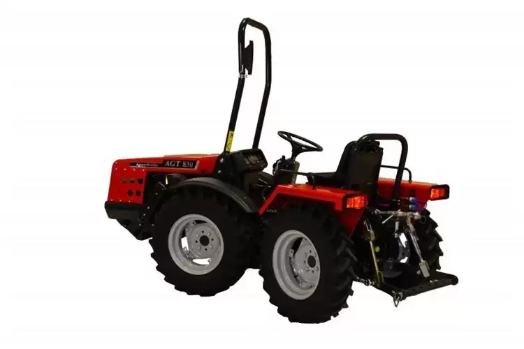 قیمت خرید تراکتور باغی آگرومهانیک ا AGT 830 در گروه خرید و فروش موتور کشاورزی در یکمیوه -عکس1
