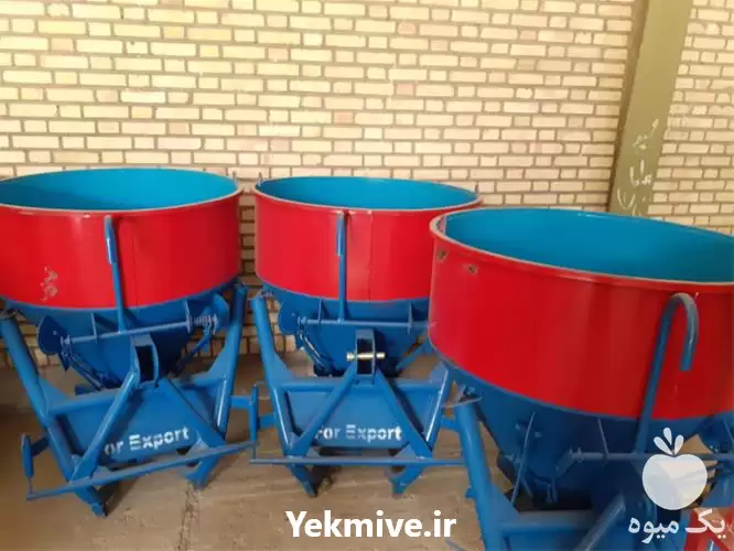 قیمت خرید کودپاش استوانه ای در خرم‌ آباد در گروه خرید و فروش دستگاه کودپاش در یکمیوه -عکس1