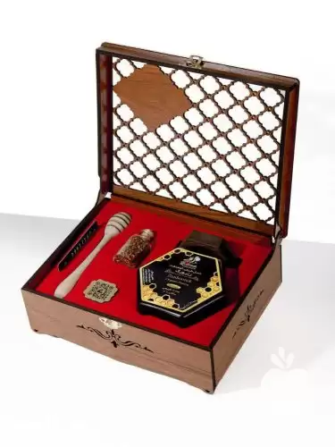 قیمت خرید پک کادویی صادراتی عسل در تهران در گروه خرید و فروش زنبورعسل در یکمیوه -عکس1