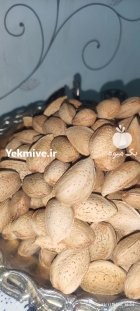 بادام سنگی و مغز بادام در گروه خرید و فروش بادام در یکمیوه