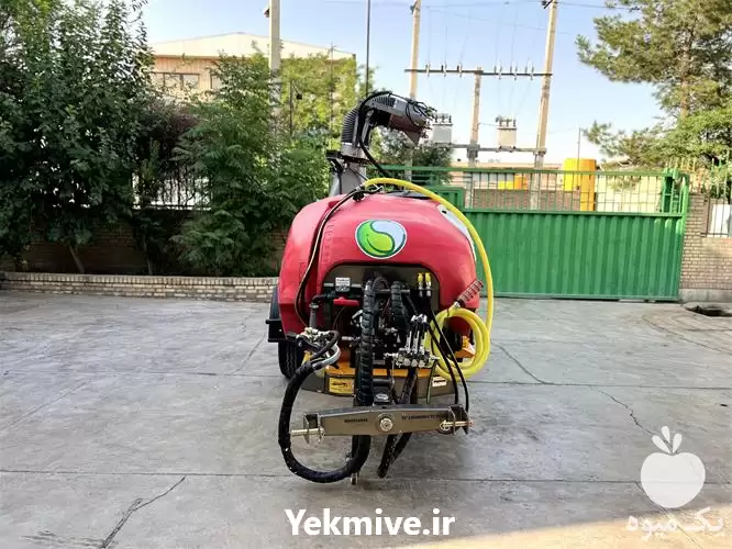 فروش سمپاش توربولاینر 2000 لیتری کششی در همدان در گروه خرید و فروش سمپاش در یکمیوه -عکس1