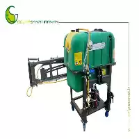 فروش سمپاش بالدار مکانیکی مخزن سبز در بجنورد در گروه خرید و فروش سمپاش در یکمیوه