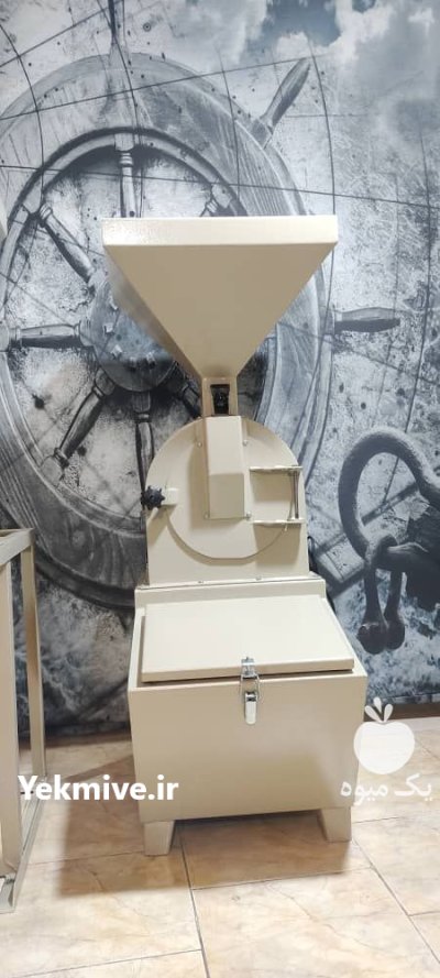 دستگاه آسیاب تخصصی کیافارم در مشهد در گروه خرید و فروش دستگاه آسیاب در یکمیوه -عکس1