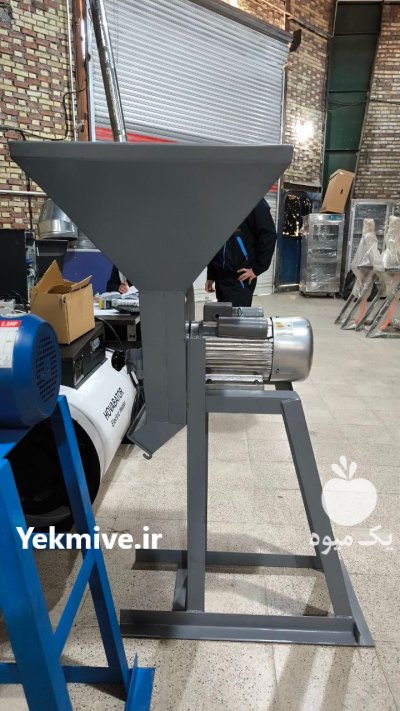 دستگاه آسیاب تخصصی مخصوص غذای دام در ارومیه در گروه خرید و فروش دستگاه آسیاب در یکمیوه -عکس1