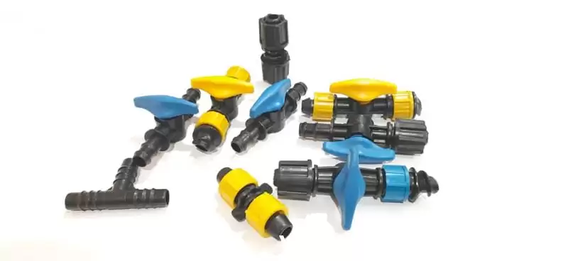 قیمت خرید اتصالات آبیاری قطره ای در گروه خرید و فروش دستگاه آبیاری در یکمیوه -عکس1