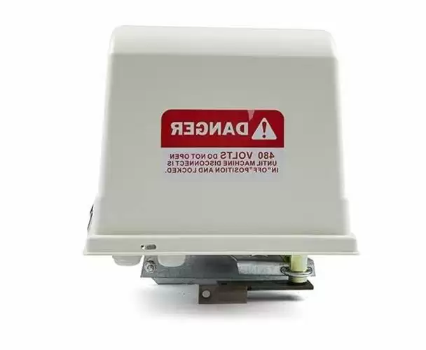 فروش تجهیزات آبیاری بارانی در تبریز در گروه خرید و فروش انواع تجهیزات آبیاری در یکمیوه -عکس1