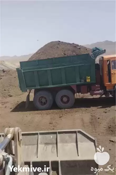 فروش کود دامی پوسیده در اصفهان در گروه خرید و فروش کود دامی در یکمیوه -عکس1