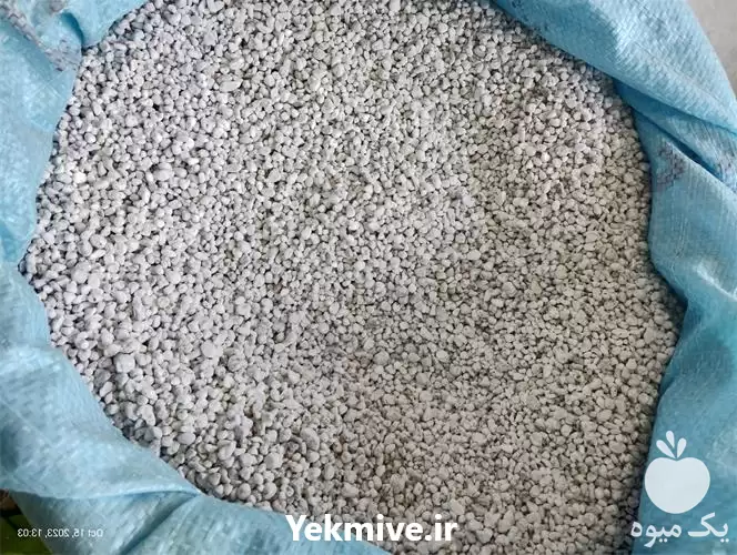 قیمت خرید پرلیت دانه درشت پرلیت در کرج در گروه خرید و فروش انواع کود کشاورزی در یکمیوه -عکس1