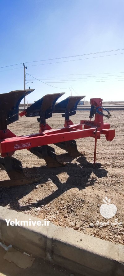 گاو آهن برگردان خیش دوطرفه 399 در هرند در گروه خرید و فروش گاوآهن در یکمیوه -عکس2