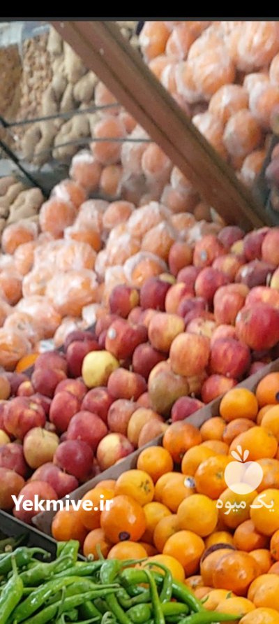 سیب قرمز سوپر 500 کیلو 50 سبد در آبسرد در گروه خرید و فروش سیب در یکمیوه -عکس2