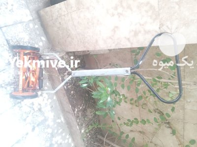 فروش چمن زن دستی در تهران در گروه علف تراش و علف زن در یکمیوه -عکس1