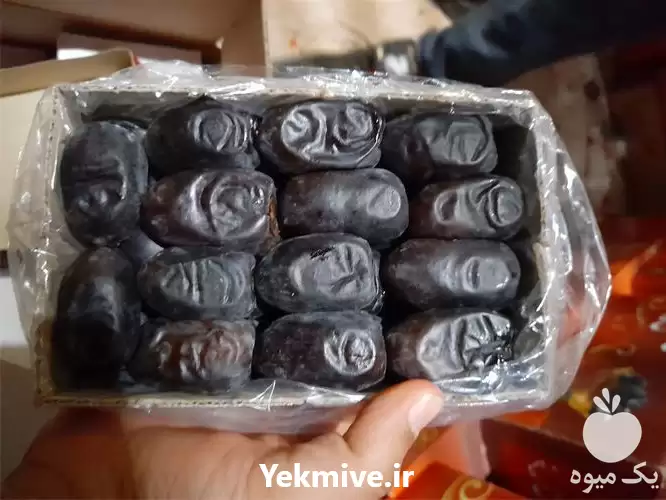 فروش عمده خرما با بهترین کیفیت در کرمان  در گروه خرید و فروش خرما در یکمیوه -عکس1
