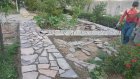 نصب سنگ لاشه دماوند اجرای سنگ در گروه سازنده در یکمیوه