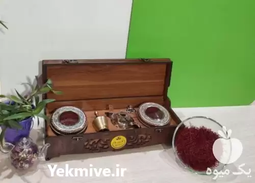 فروش زعفران صادراتی با جعبه کادویی در تهران در گروه خرید و فروش زعفران در یکمیوه -عکس1