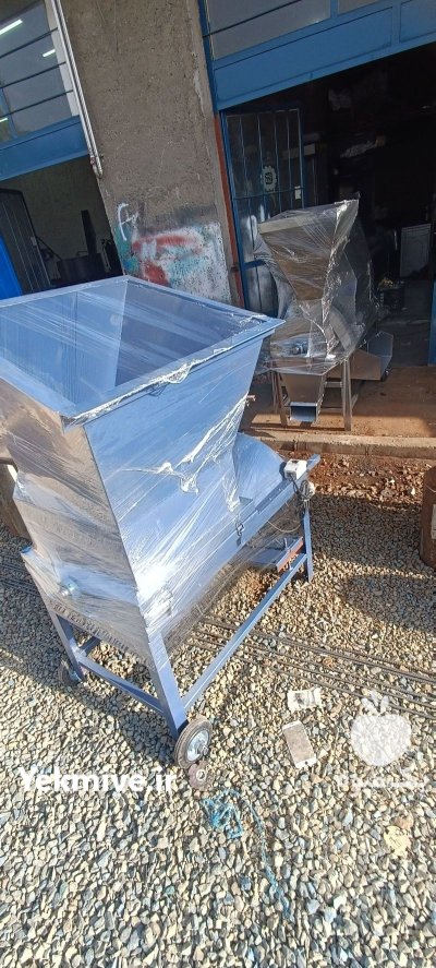 علوفه خردکن دهانه 50 با آسیاب در بار  در گروه خرید و فروش دستگاه علوفه در یکمیوه -عکس1