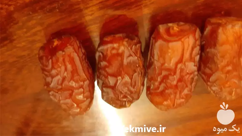 فروش خرما پیارم پیورم پیورن در اصفهان در گروه خرید و فروش خرما در یکمیوه -عکس1