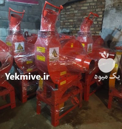 مکنده کاه پشت تراکتوری در همدان در گروه تجهیزات دامداری در یکمیوه -عکس1