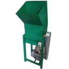 فروش علوفه خرد کن برقی در باغستان در گروه خرید و فروش دستگاه علوفه در یکمیوه