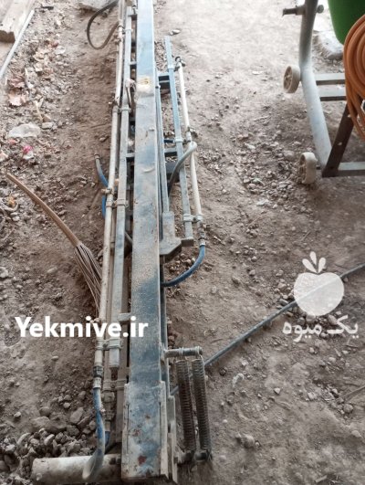 بوم سمپاش 12 متری شرکت سام ارین در قیر در گروه خرید و فروش سمپاش در یکمیوه -عکس1