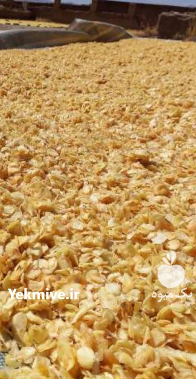 سیر خلال خشک همدان سفید در گروه خرید و فروش میوه خشک در یکمیوه -عکس1